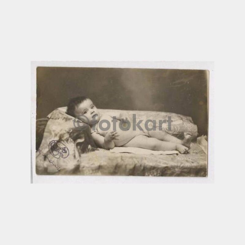 Stüdyo Bebek Fotoğrafı