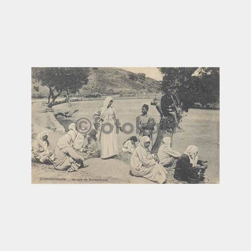 İstanbul Çingene Grubu Bon Marche Pera Kartpostal
