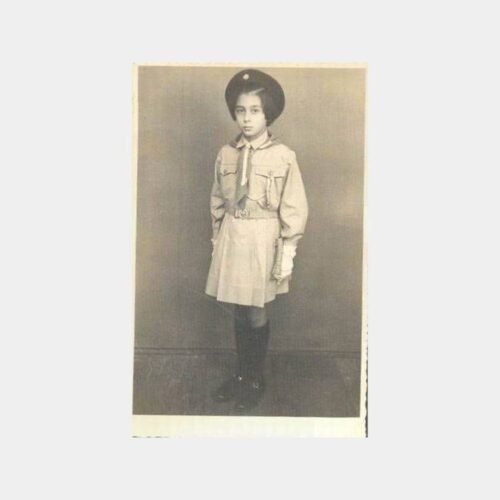 1957 Yavrukurt İzci Kız Fotoğraf