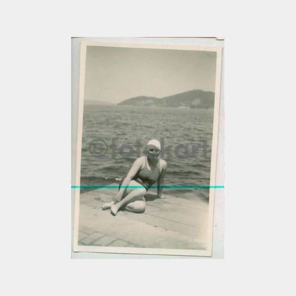 1930 Tarabya Sarıyer Ermeni Manas Ailesi 2 Adet Fotoğraf - Görsel 2