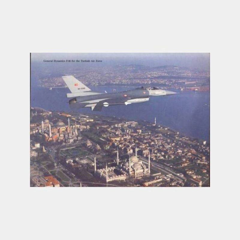 F-16 Uçaklarımız İstanbul Semalarında Kartpostal
