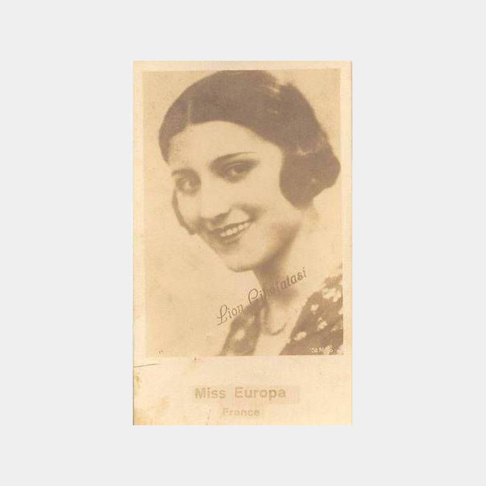 Miss Europa France Lion Çikolata Kartı