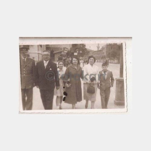 1958 Bursa Hükümet Cad. Aile Fotoğraf