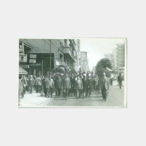 1954 Kadıköy Altıyol Cad Cenaze Tören Fotoğraf