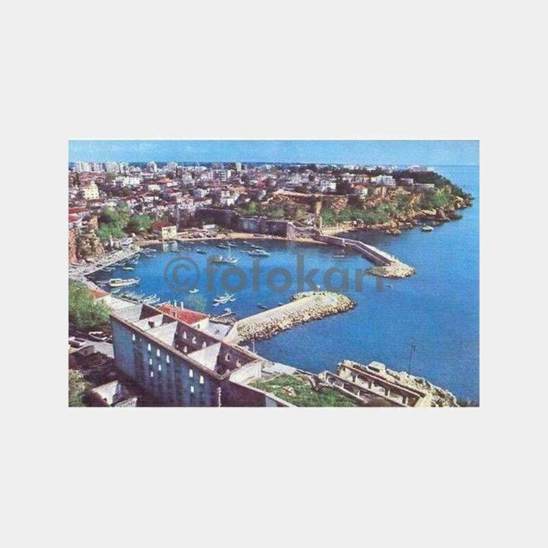 Antalya Limana Bir Bakış Kartpostal