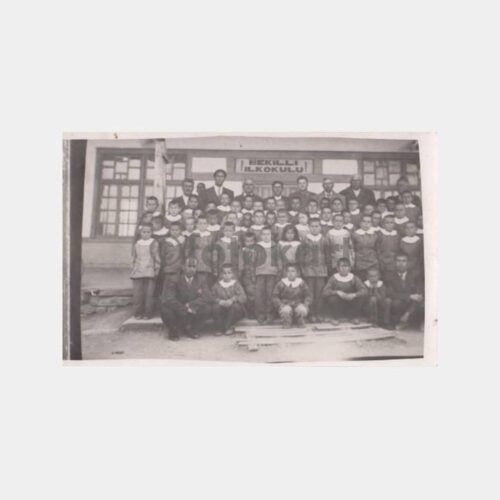 1942 Denizli Bekilli İlkokulu Grup Fotoğraf