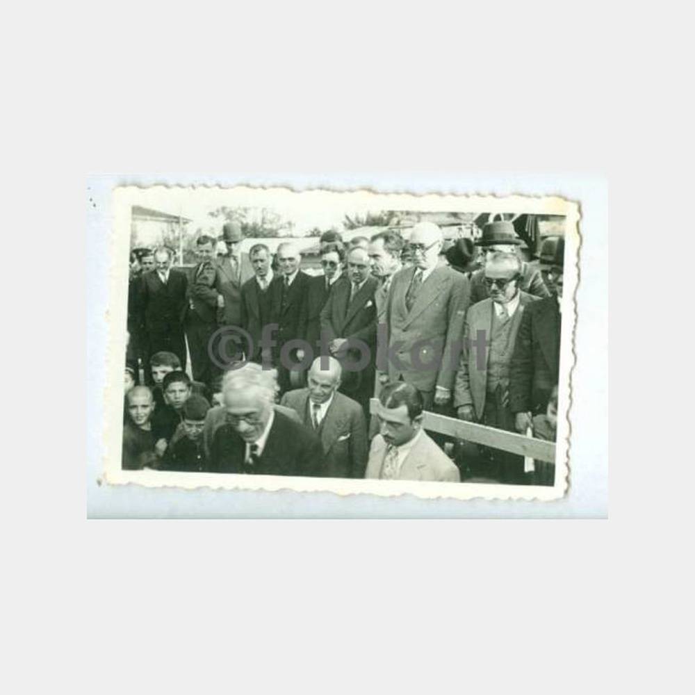 1937 Adapazarı Aile Konulu Albüm 8 Adet Fotoğraf - Görsel 2