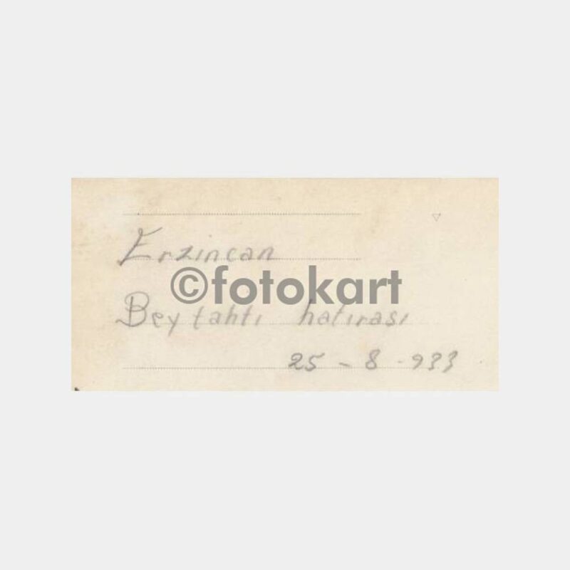 1933 Erzincan Beytahtı Mesiresi Aile Konulu Fotoğraf - Görsel 2
