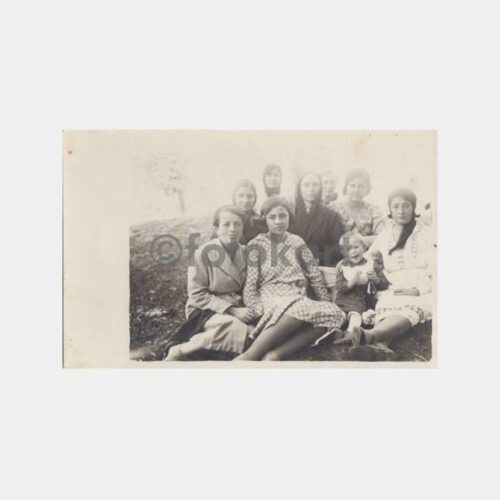 1933 Erzincan Beytahtı Mesiresi Aile Konulu Fotoğraf