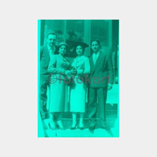 1957 Ankara Şapkalı Kadınlar Aile Fotoğraf