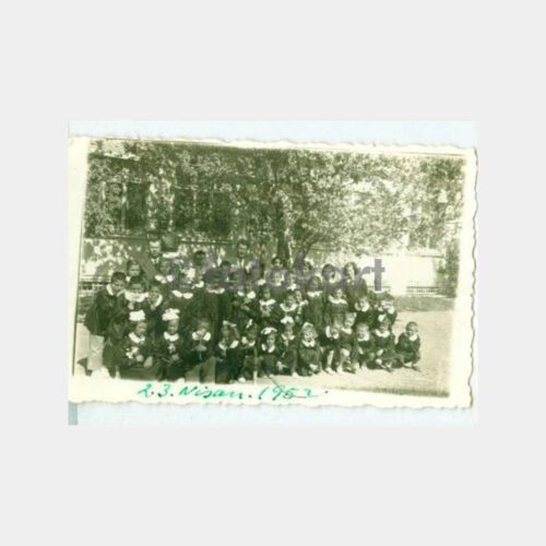 1952 23 Nisan Kutlamaları Okul Grup Fotoğraf