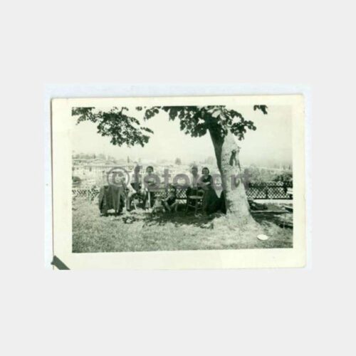 1931 Bursa Yeşil Çay Bahçesi Aile Fotoğraf