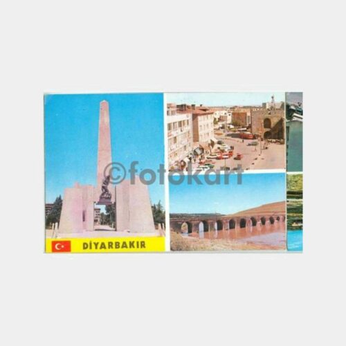 1974 Diyarbakır Ata Heykel Görünüş Kartpostal