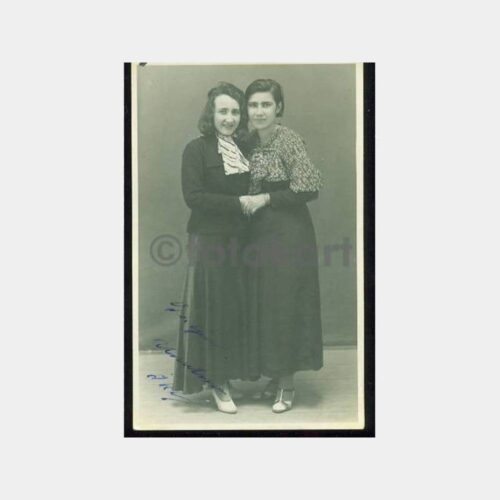 1940 Kayseri Şık Kadınlar Görünüş Fotoğraf