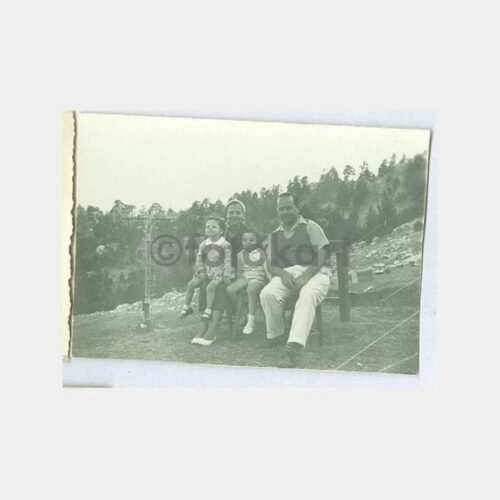 1960 Mersin Mihrican Yaylası Aile Fotoğraf
