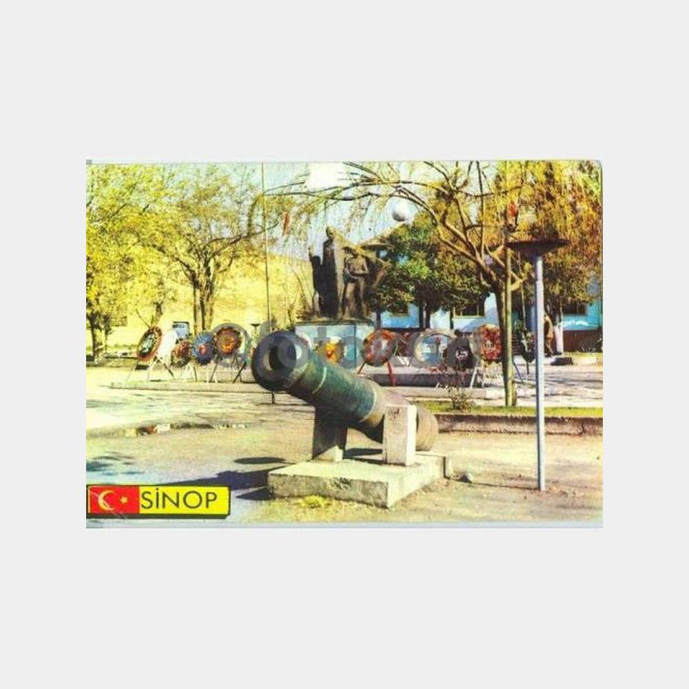 Sinop Ata Heykel ve Kale Topu Görünüş Kartpostal