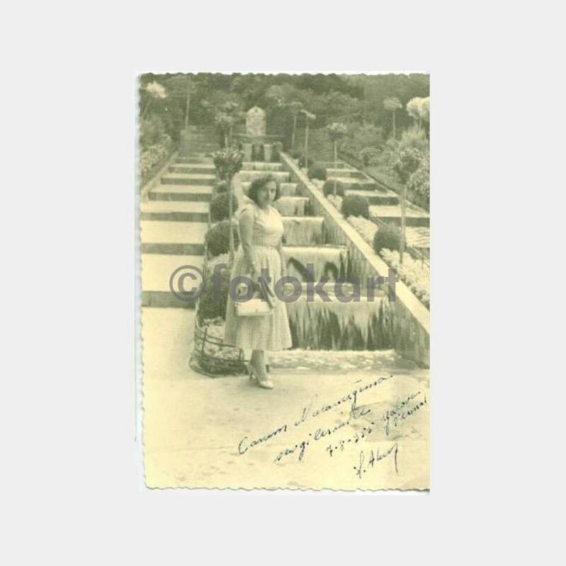 1955 Yalova Taraçalar Kadın Görünüş Kartpostal