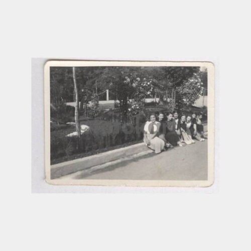 1935 Yalova Kızlar Görünüş Fotoğraf