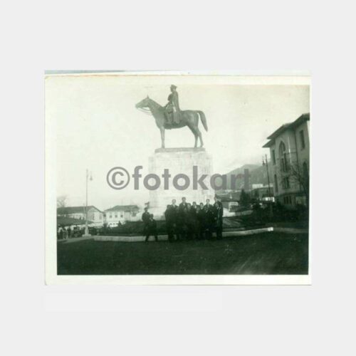 1930 Bursa Atatürk Heykeli Grup Fotoğraf