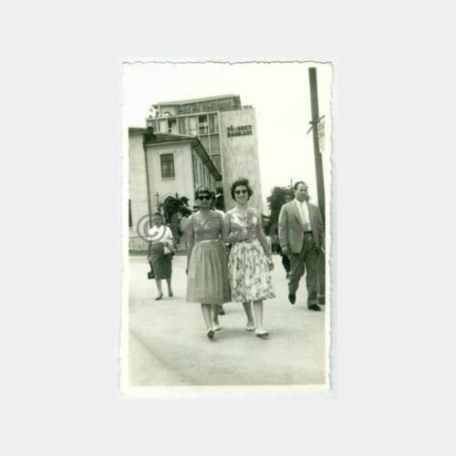 1950 Bursa Heykel Meydanı Kadınlar Fotoğraf