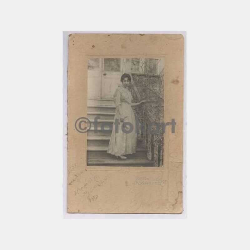 1920 Kadıköy Foto Servanis Tarihi Ev Kadın Fotoğraf