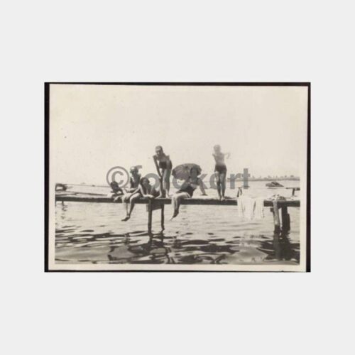 1930 Kadıköy Plaj ve Aile Görünüş Fotoğraf