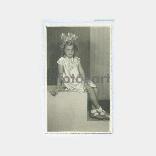 1941 Kadıköy Foto Venüs Kız Çocuk Stüdyo Fotoğraf