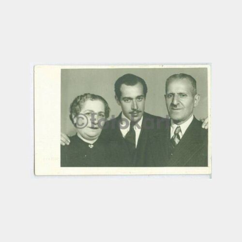 1940 Kadıköy Foto Venüs Stüdyo Aile Fotoğraf