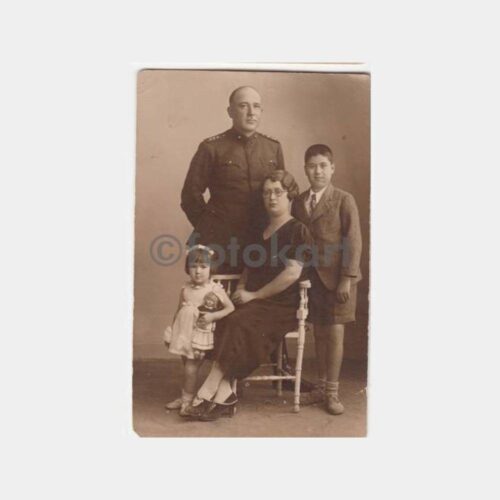 1930 Kadıköy Foto Servanis Aile Fotoğraf