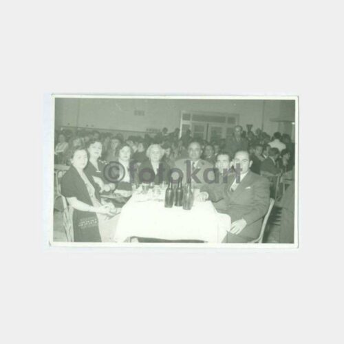 1960 Kayseri Düğün Salonu Aile Görünüş Fotoğraf