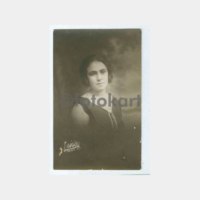 1928 Pera Photo L'Aiglei Kadın Stüdyo Fotoğraf