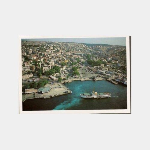 Üsküdar Meydanı ve Vapurlar Havadan Görünüş Kartpostal