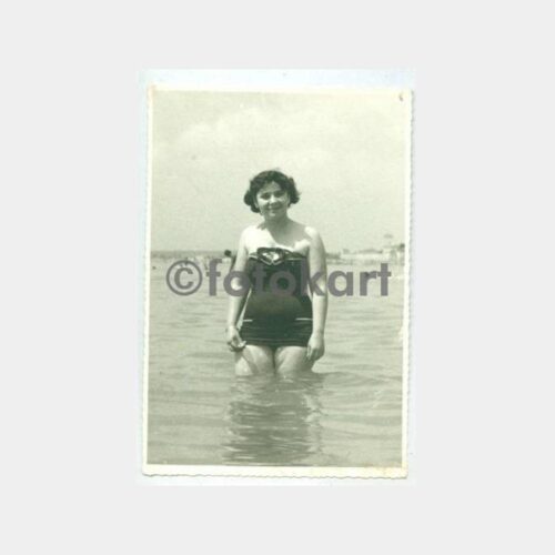 1960 Ataköy Plajı Kadın Görünüş Fotoğraf