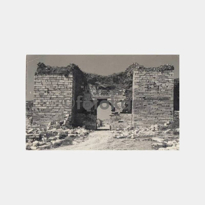 1940 İzmir Selçuk Bizans Kapı Görünüş Kartpostal
