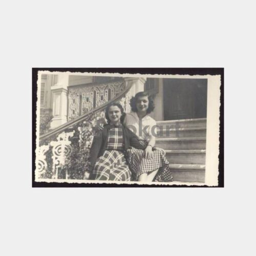 1949 Göztepe Tarihi Ev ve Kadınlar Fotoğraf