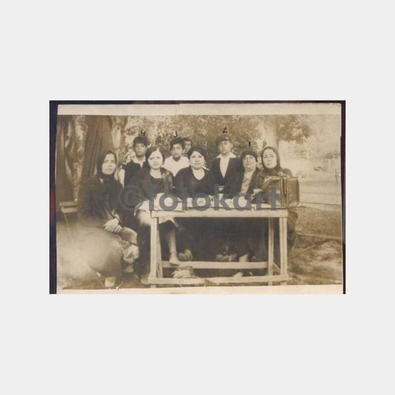 1933 Mesire Yeri Piknik Aile Fotoğrafı
