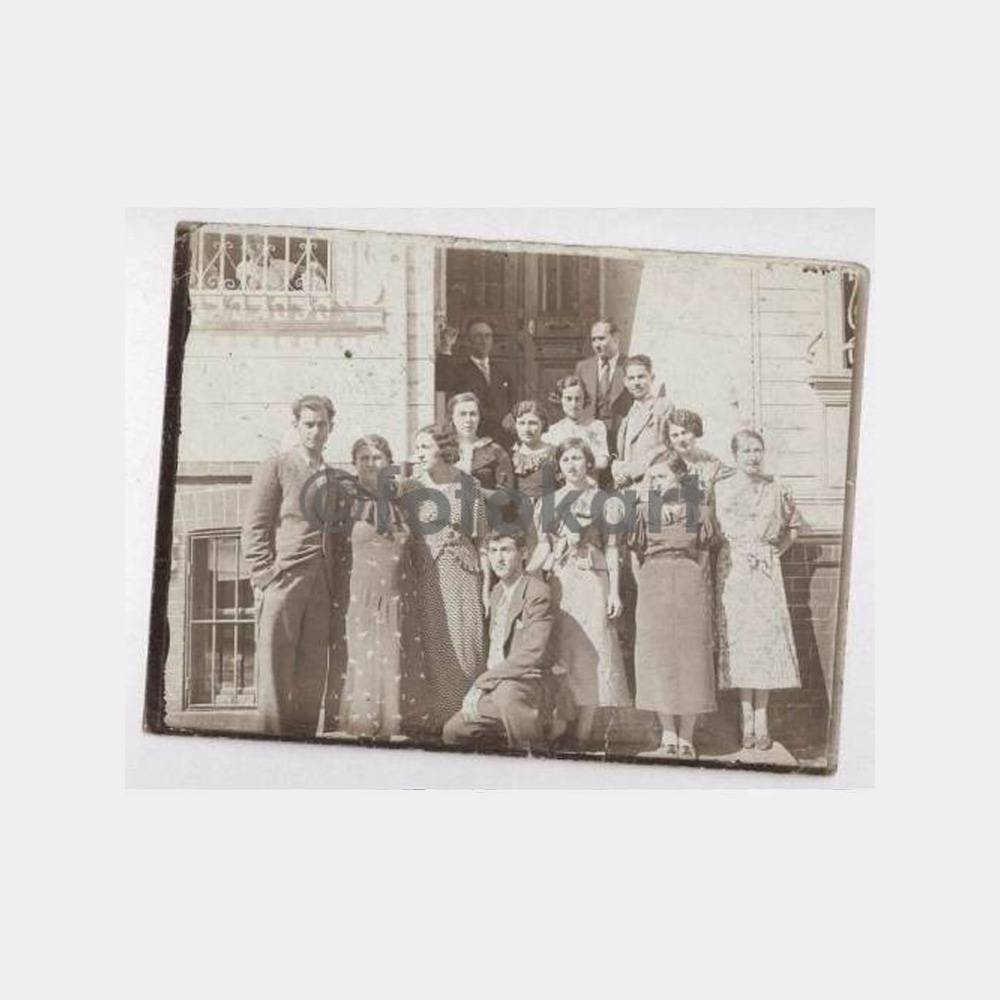 1935 Tarihi Ev ve Aile Görünüş Fotoğraf