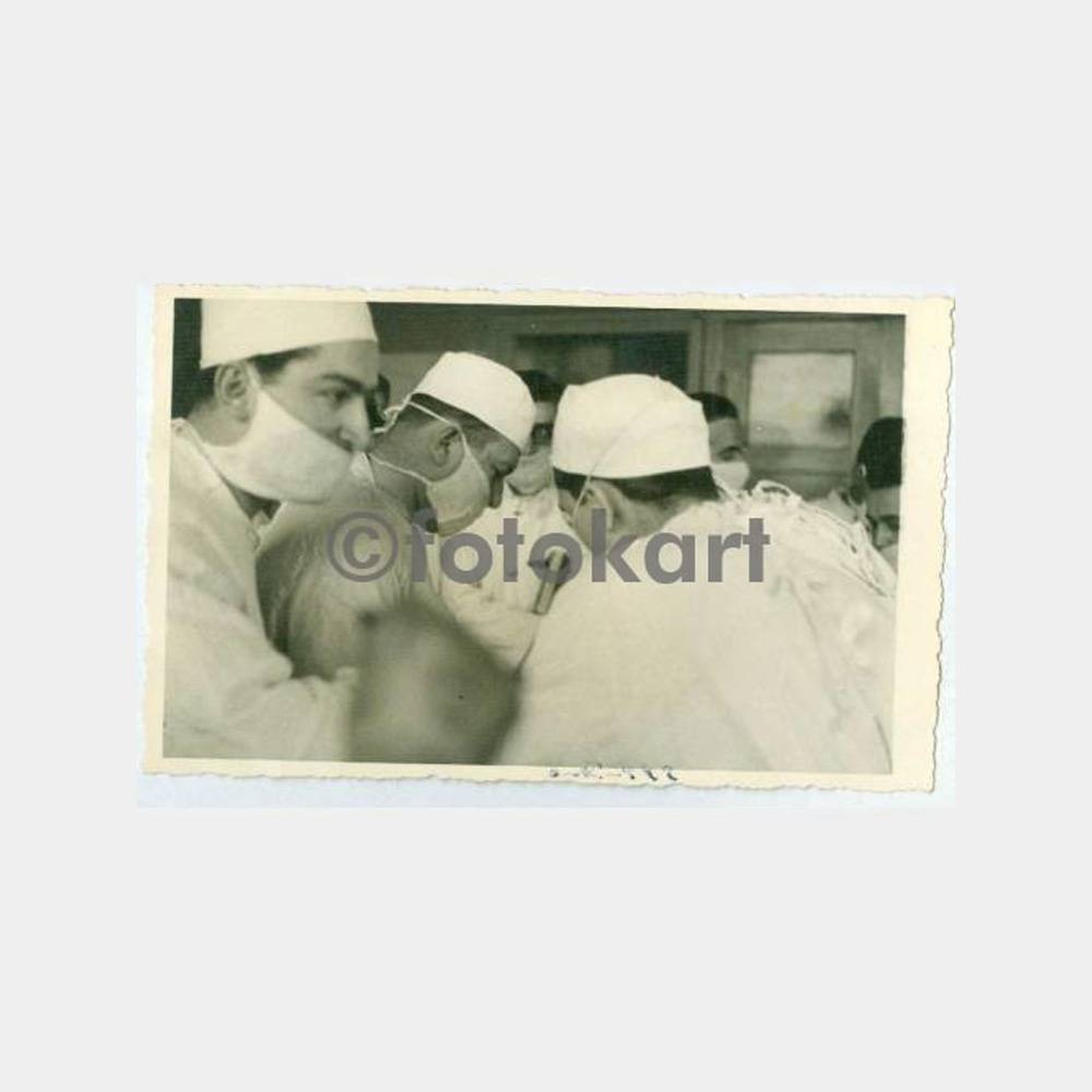 1942 Ankara Doktorlar Ameliyet Konulu Fotoğraf