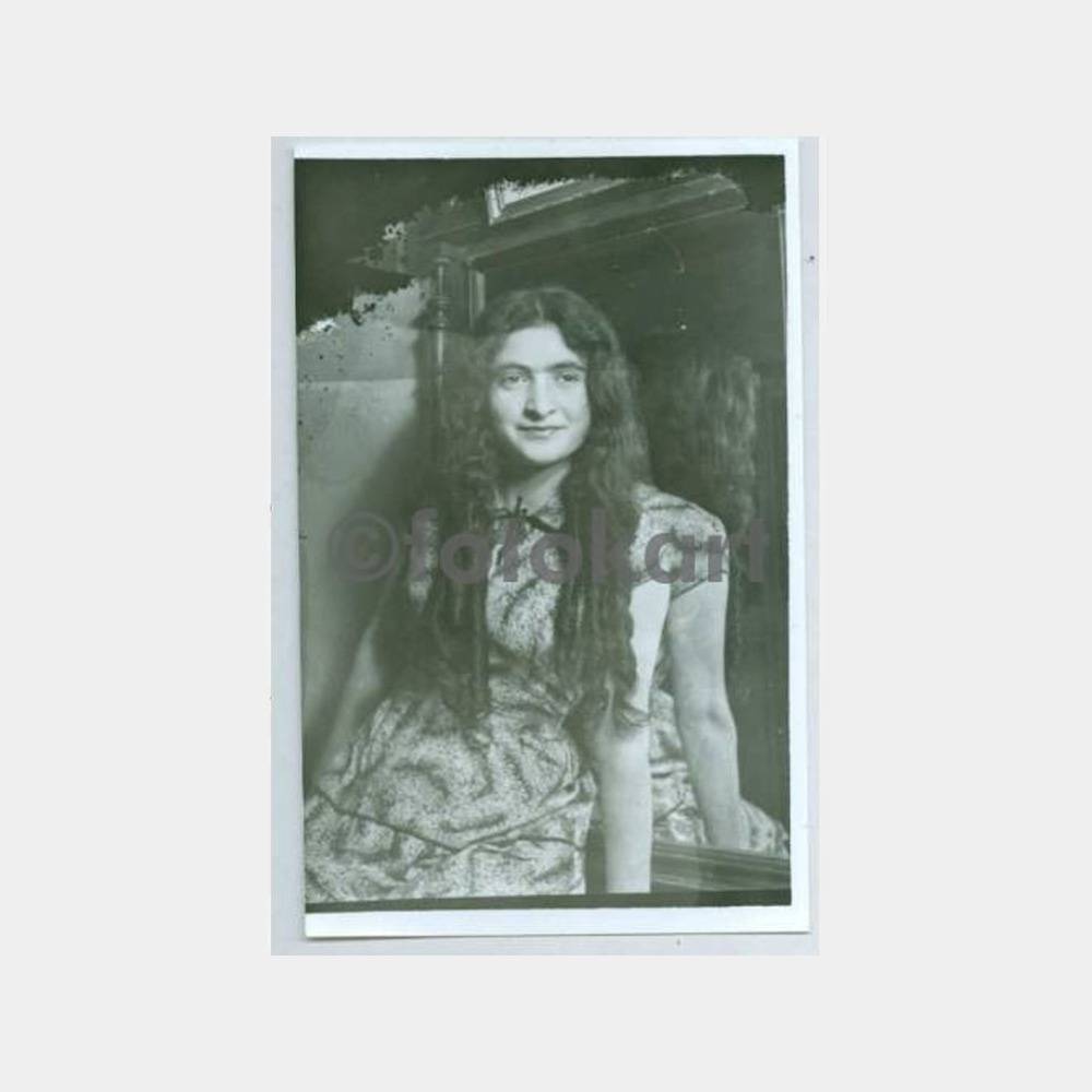 1940 Stüdyo Arşivi Kadın Konulu Fotoğraf