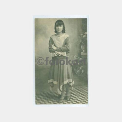 1931 Güzel Kadın Görünüş Stüdyo Fotoğraf