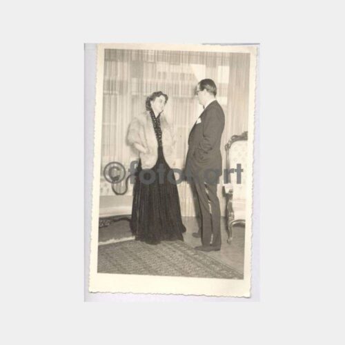 1954 Tarihi Ev Kürklü Kadın Aile Fotoğraf