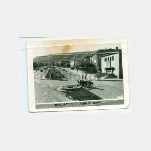 1940 Malatya Kışla Caddesi Tebrik Fotoğraf
