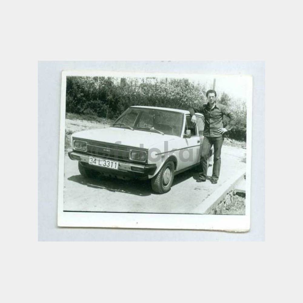 1981 Tofaş 131 Otomobil Konulu Fotokart