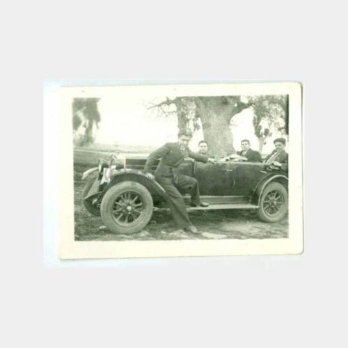 1939 Eski Otomobil ve Grup Fotoğraf