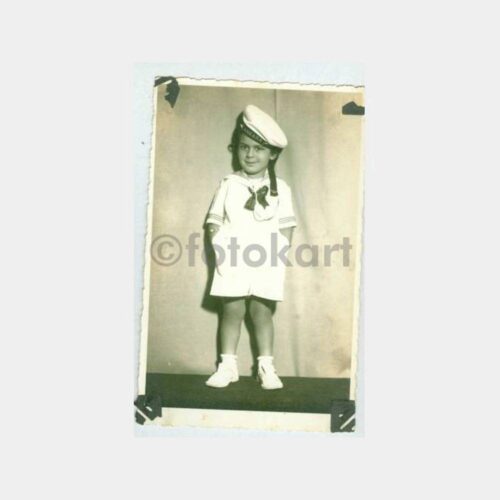 1937 Ankara Yazılı Şapkalı Çocuk Fotoğraf