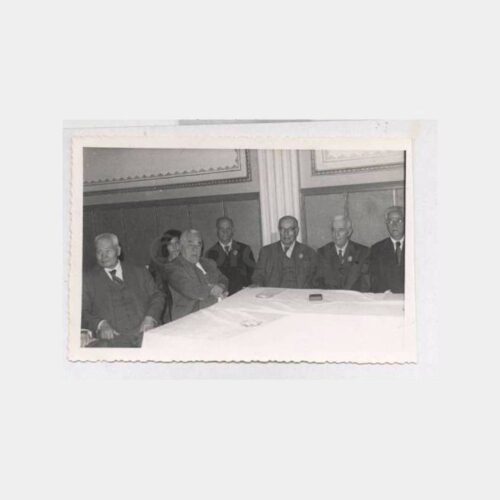 Türkiye İş Bankası Yönetici Konulu Fotoğraf