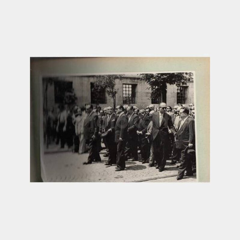 1959 Türkiye İş Bankası Gn. Md. Avunduk Fotoğraf Albümü - Görsel 3