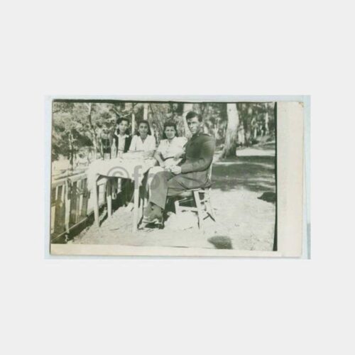 1943 Büyükada Çay Bahçesinde Görünüş Fotoğraf