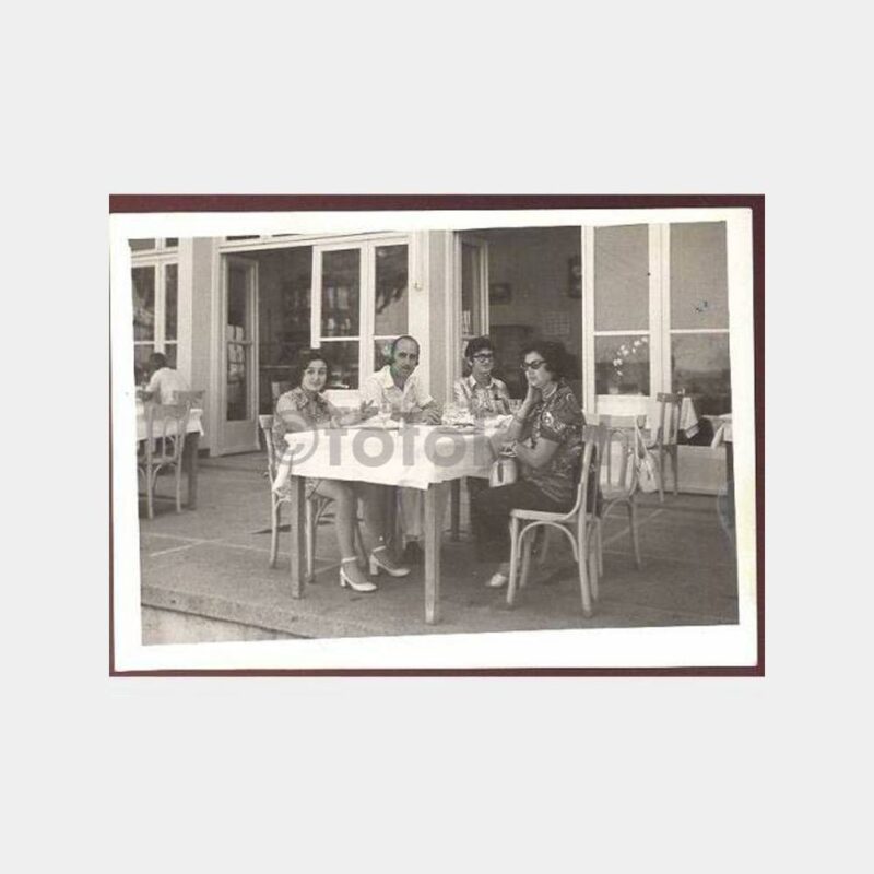 1971 İzmir İnciraltı Plaj Gazinosu Fotoğraf