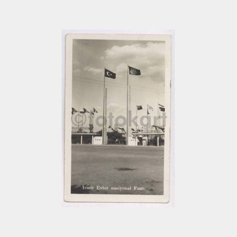 1930 İzmir Fuarı Lozan Kapısı Görünüş Fotokart